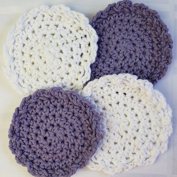 💄Exfoliating Makeup Remover Pads 💄 2/$12 - Picture 2 of 4